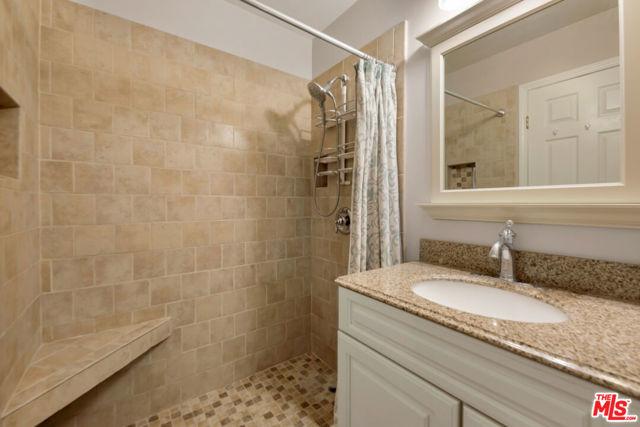 MLS #25554957 image #14