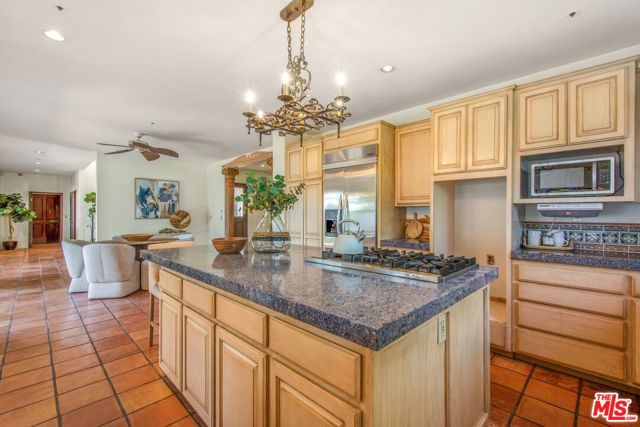 MLS #25555671 image #15