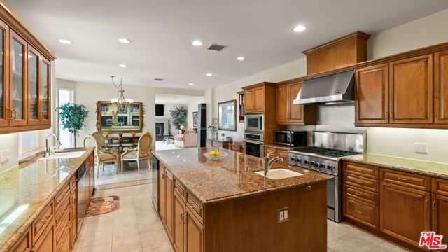 MLS #25555951 image #12