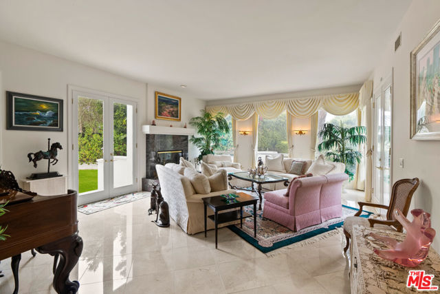 MLS #25555951 image #15