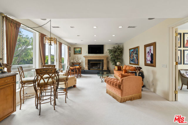 MLS #25555951 image #16