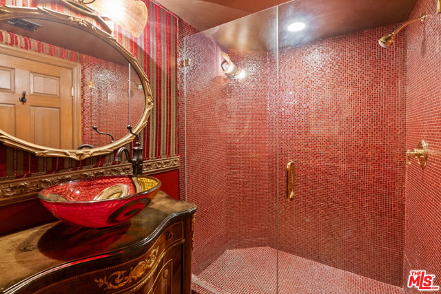 MLS #25555951 image #21