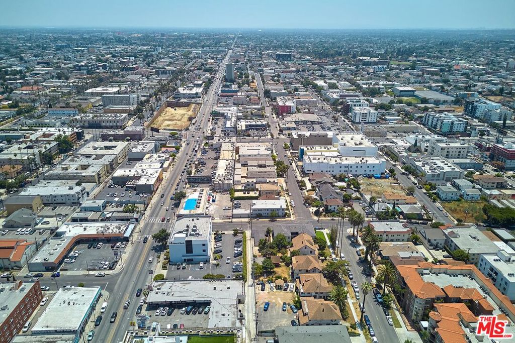 MLS #25557181 image #23