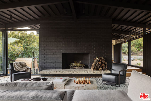 MLS #25559465 image #2