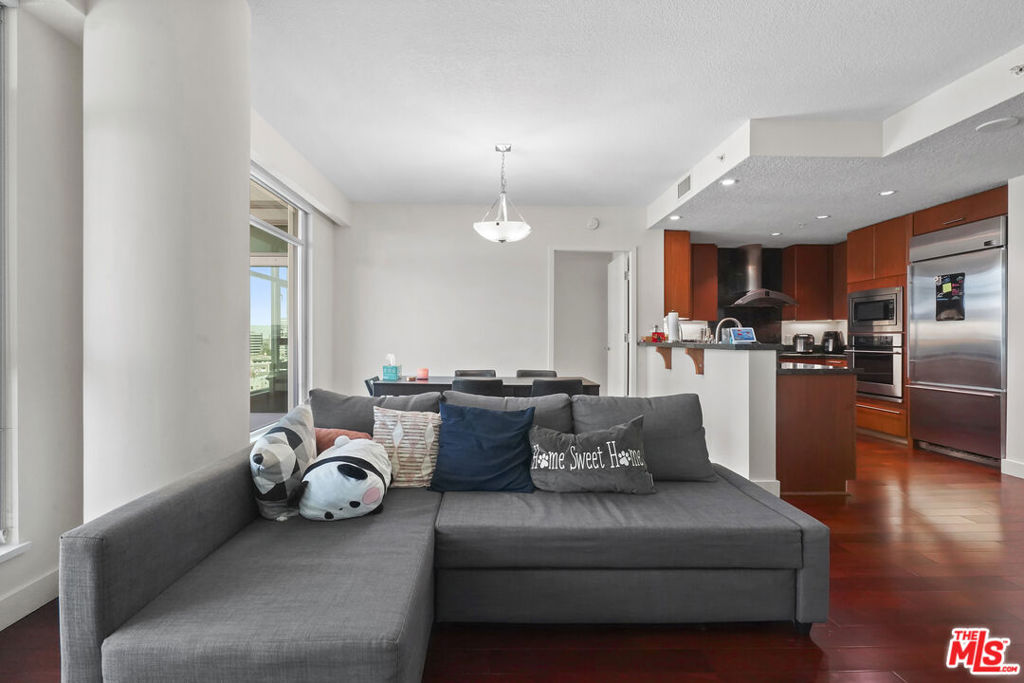 MLS #25559807 image #18