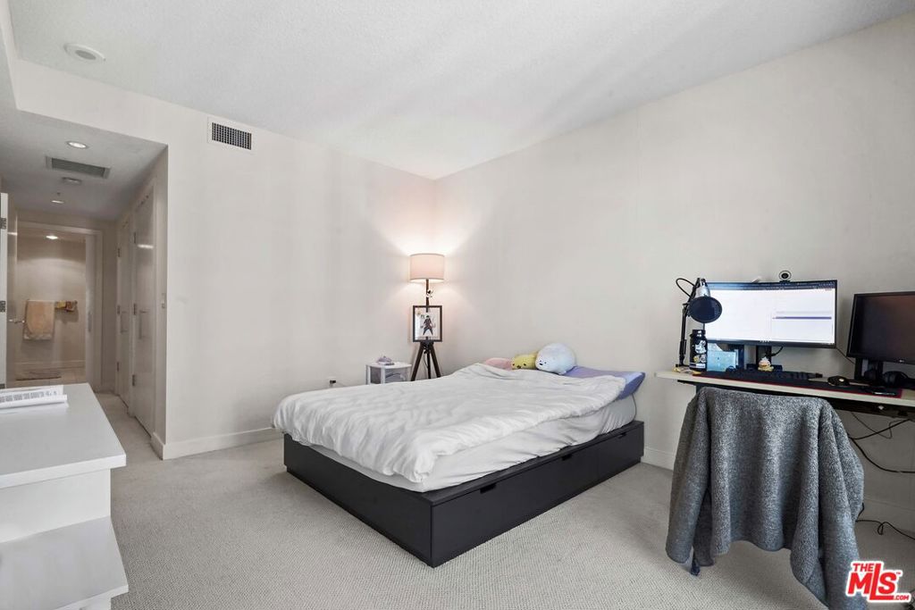 MLS #25559807 image #22