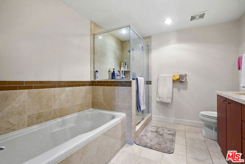 MLS #25559807 image #29