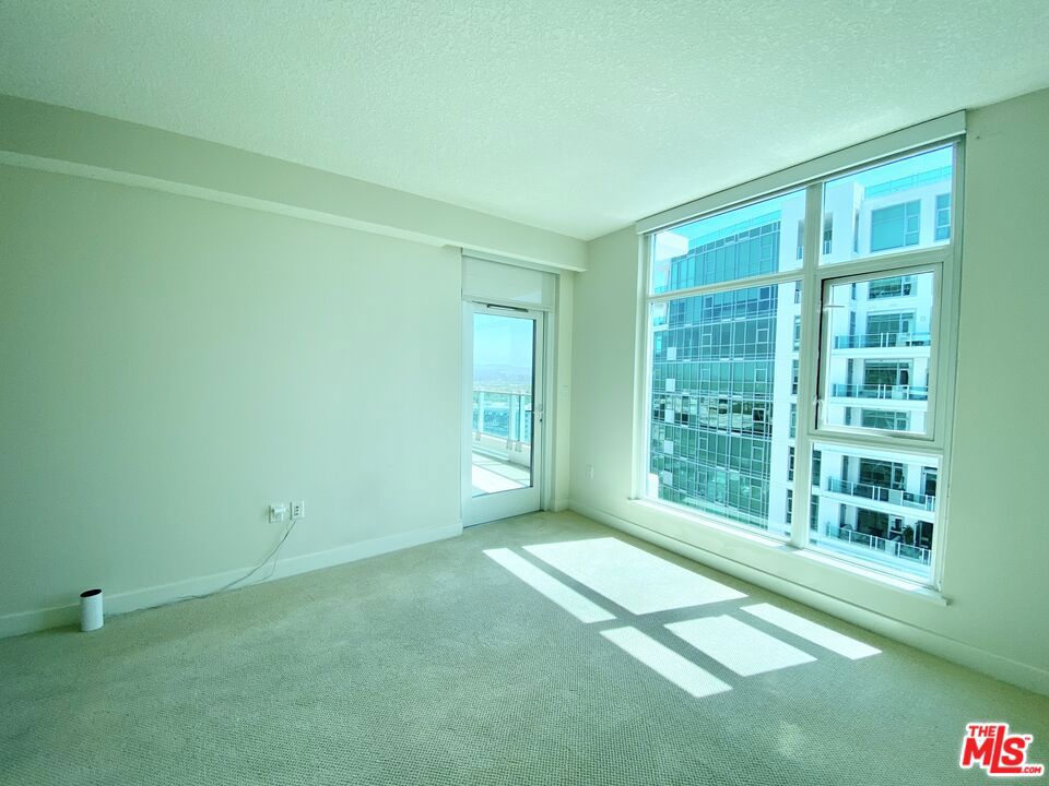 MLS #25559807 image #34