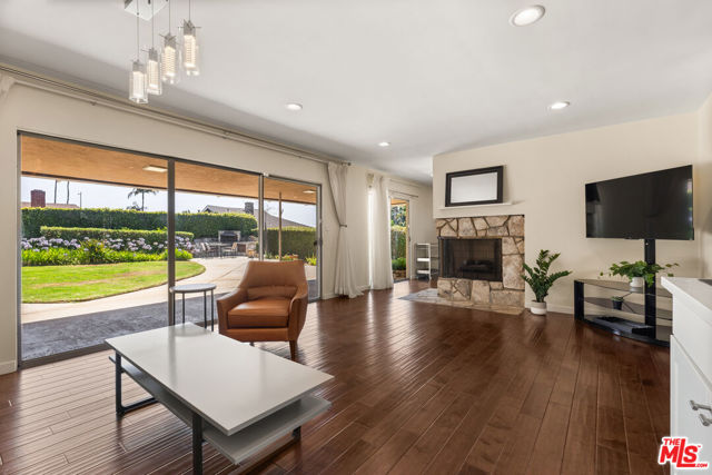 MLS #25560087 image #4