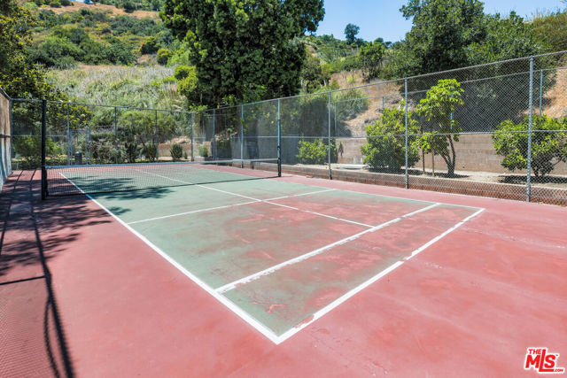 MLS #25560335 image #32