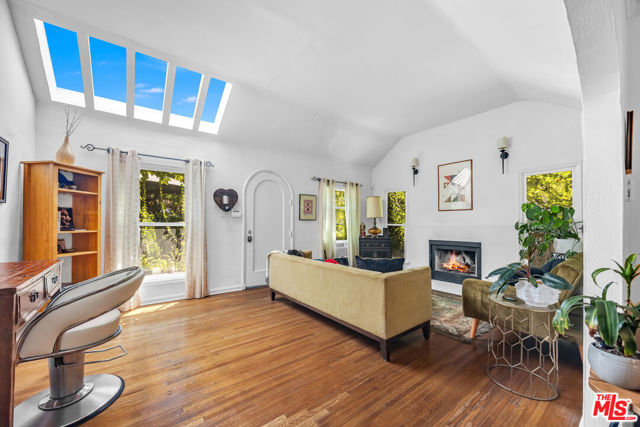 MLS #25560449 image #11