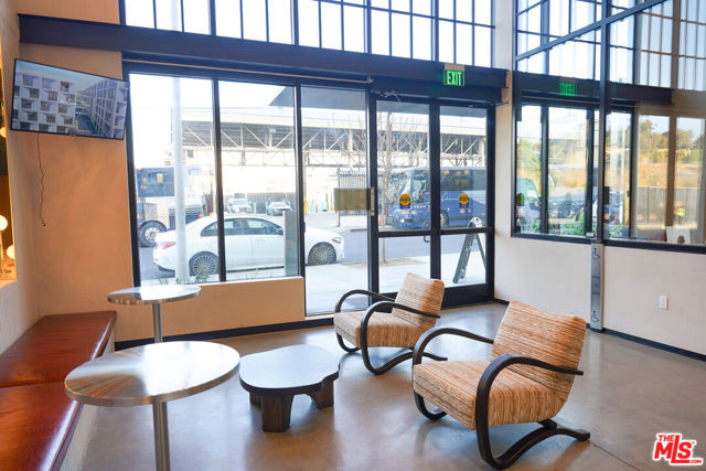 MLS #25561219 image #8