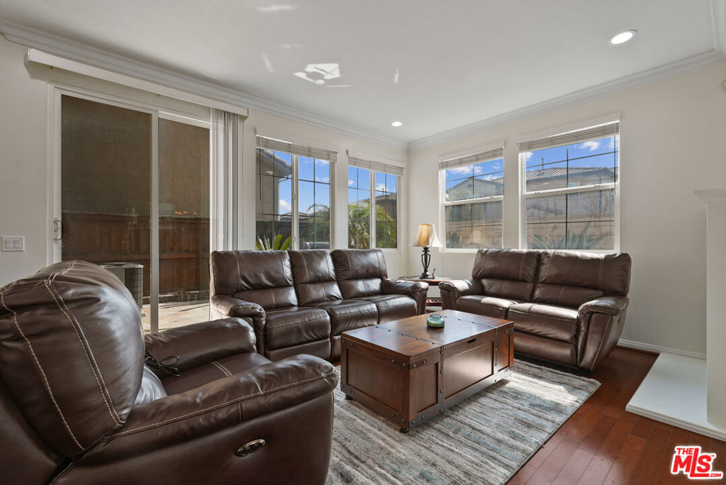 MLS #25561633 image #3