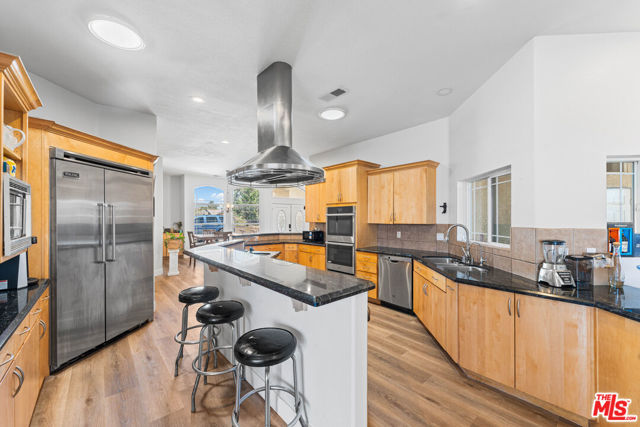 MLS #25562619 image #22
