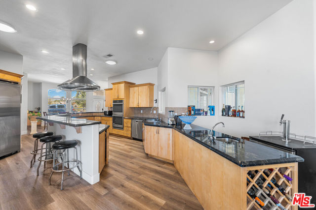 MLS #25562619 image #23