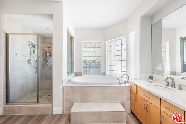 MLS #25562619 image #40