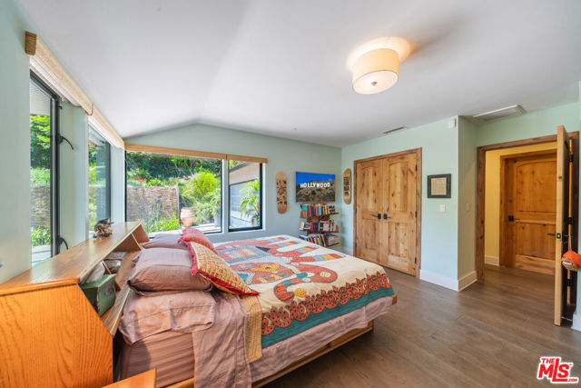 MLS #25562753 image #34