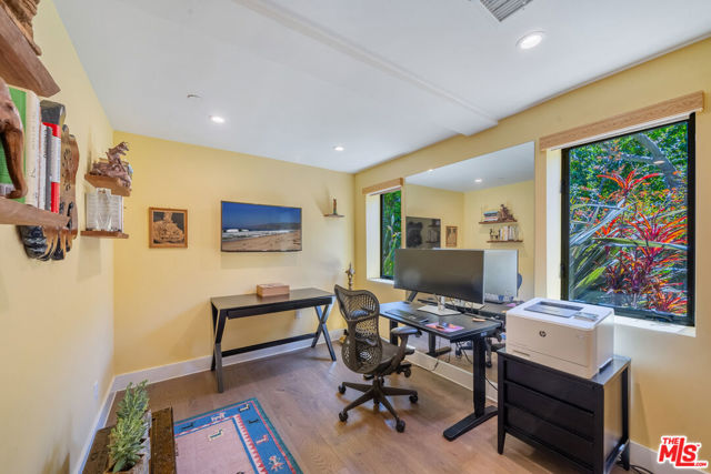 MLS #25562753 image #40