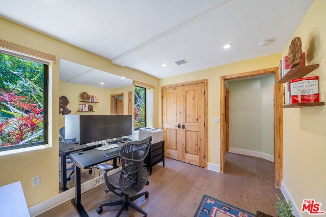 MLS #25562753 image #41