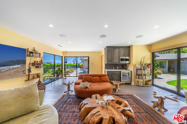 MLS #25562753 image #46