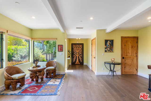 MLS #25562753 image #9