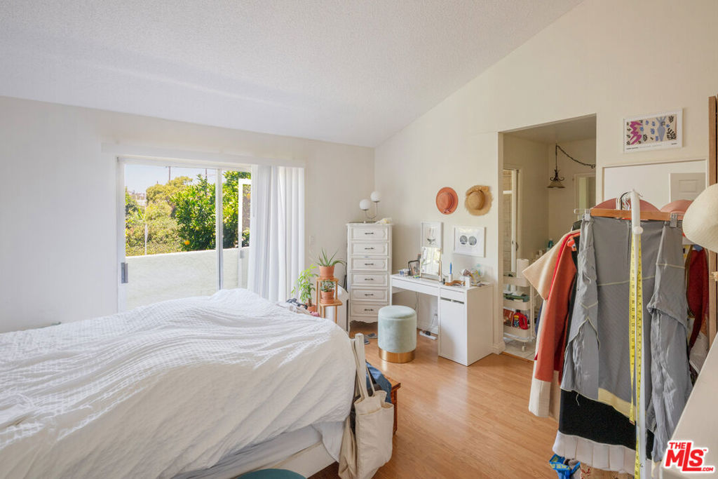 MLS #25562927 image #12