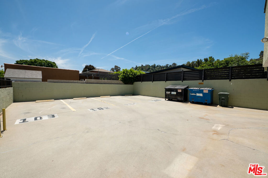 MLS #25562927 image #24