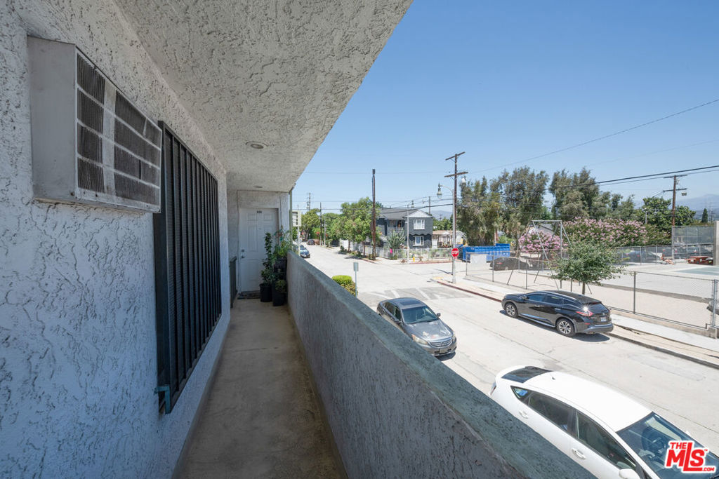 MLS #25562927 image #33