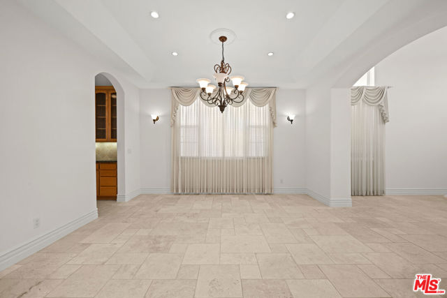 MLS #25563131 image #9