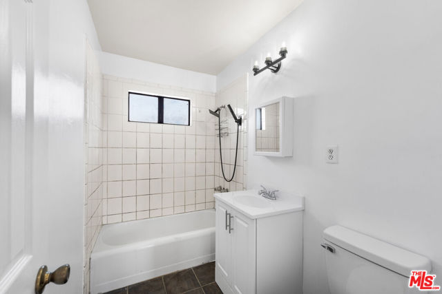 MLS #25563523 image #22