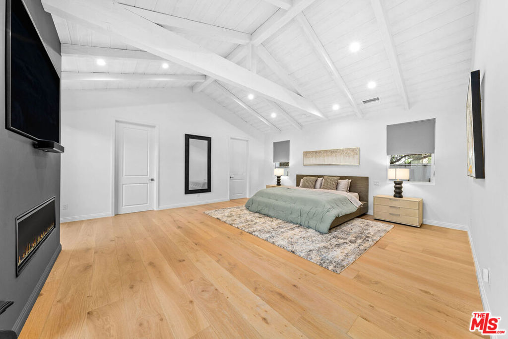 MLS #25563815 image #17