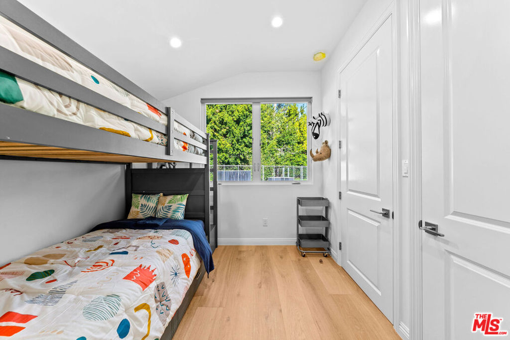 MLS #25563815 image #26