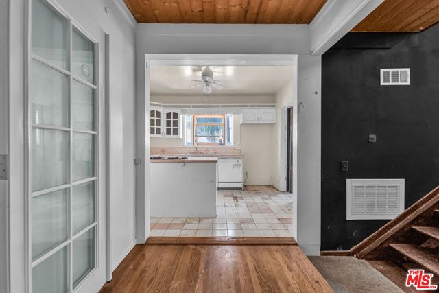 MLS #25564163 image #18