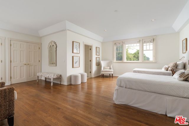 MLS #25564263 image #18