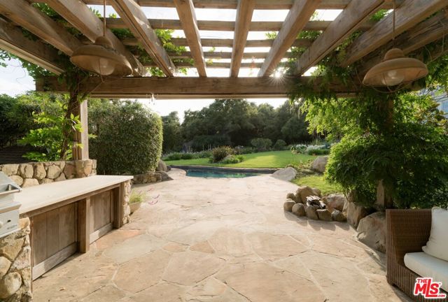 MLS #25564263 image #25