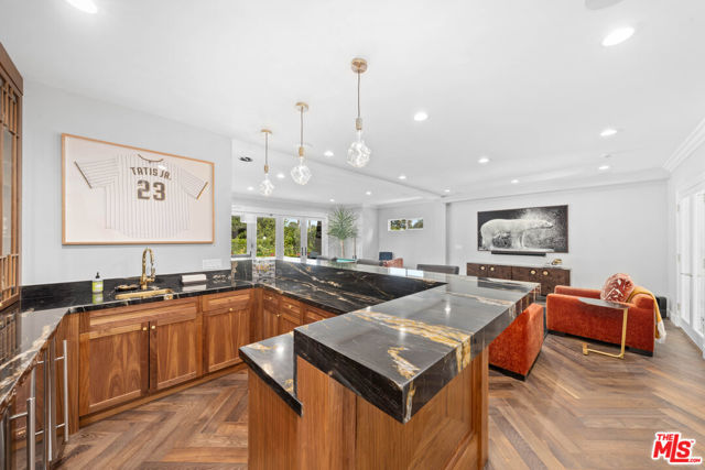 MLS #25565057 image #10