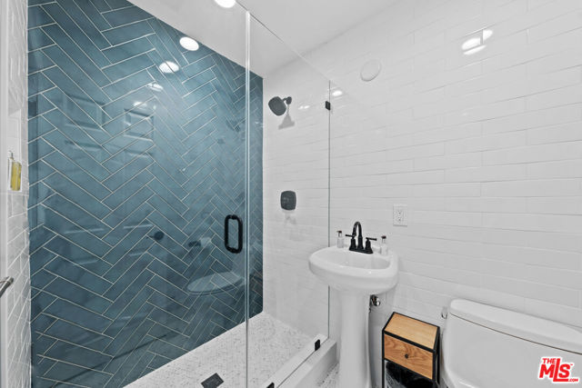 MLS #25565057 image #18