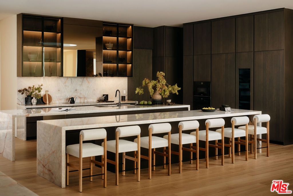 MLS #25565439 image #13