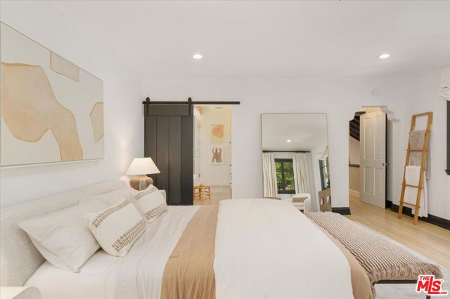 MLS #25566575 image #17