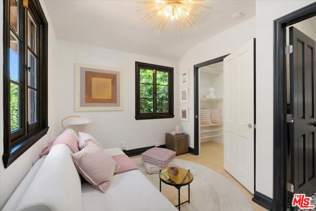 MLS #25566575 image #21