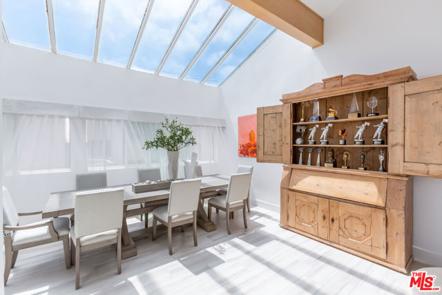 MLS #25567001 image #1