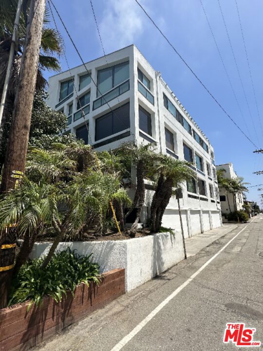 MLS #25567001 image #65