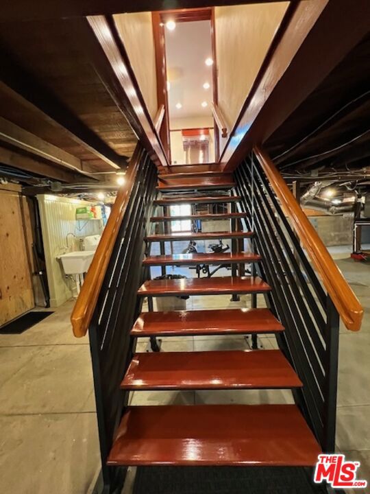 MLS #25567323 image #29