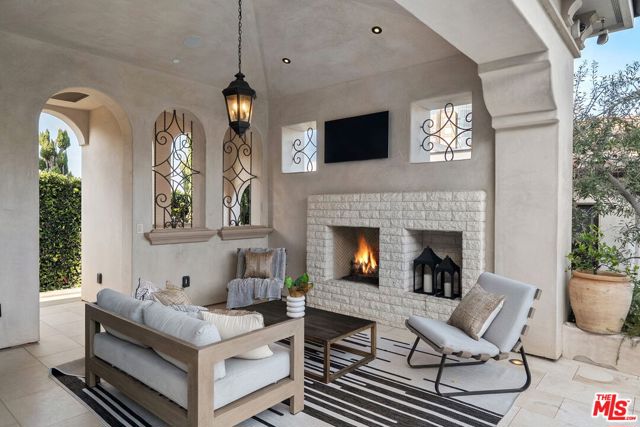MLS #25567881 image #19