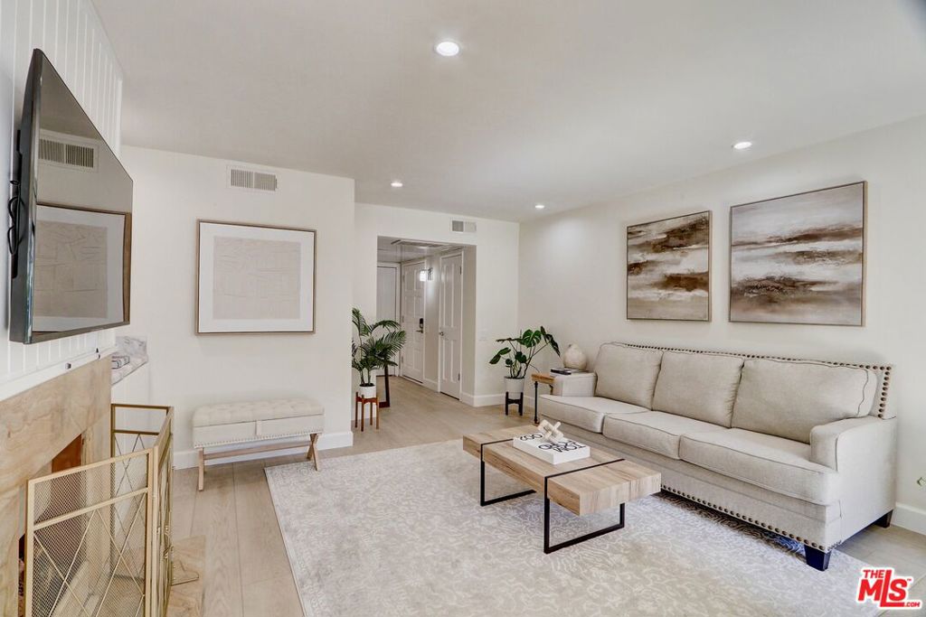 MLS #25568353 image #2