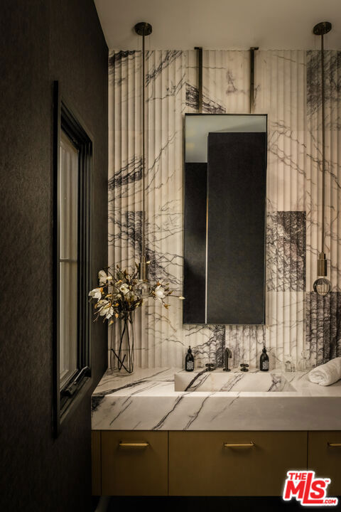 MLS #25568897 image #11