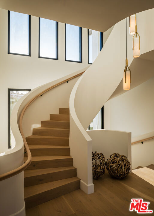 MLS #25568897 image #16