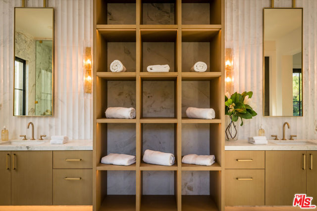 MLS #25568897 image #21