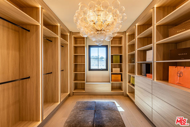 MLS #25568897 image #23