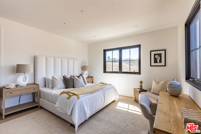 MLS #25568897 image #30